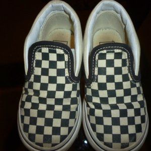 Kids Vans Checkerboard Skate Shoes!